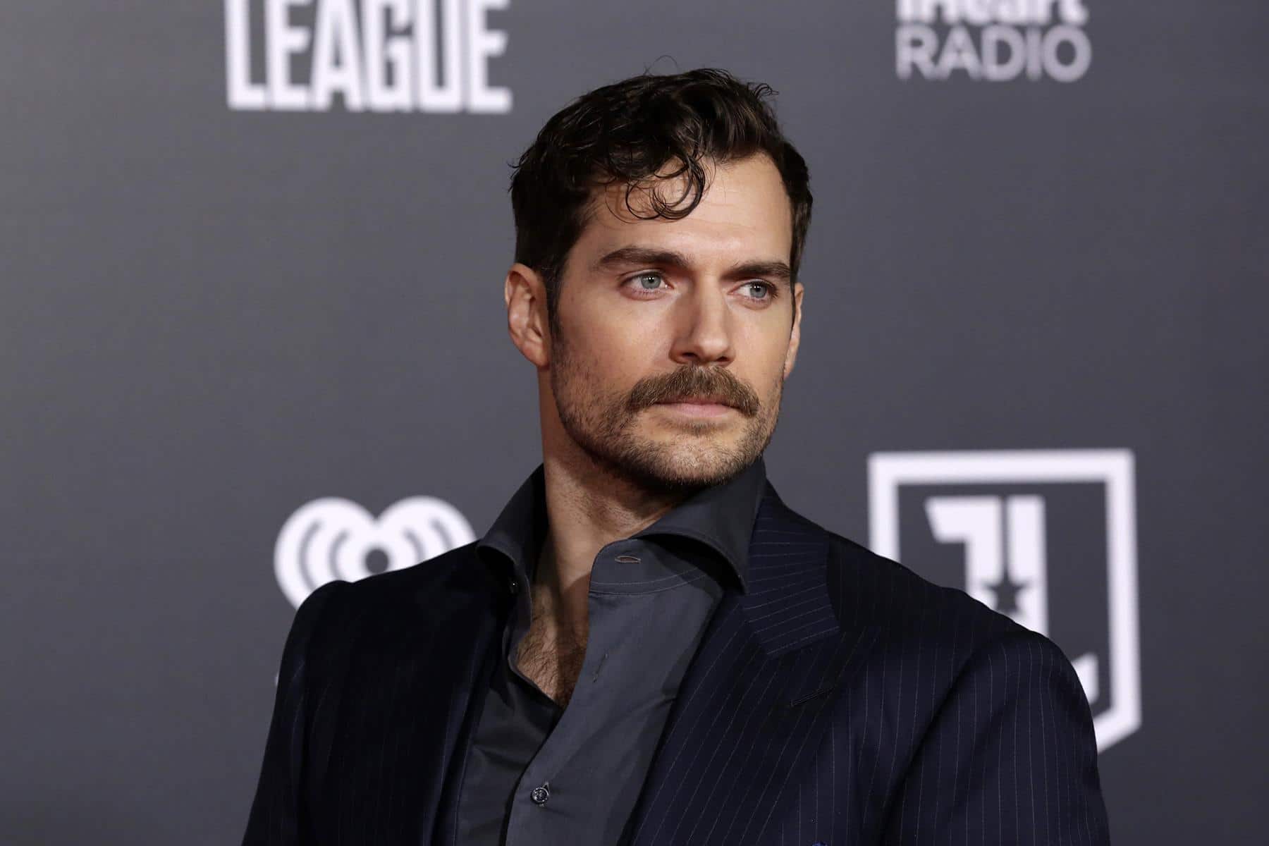 Henry Cavill Altura, Idade, Signo, Patrimônio em 2023