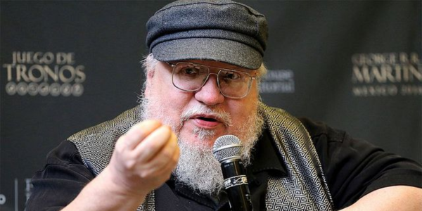 George R. R. Martin desabafa sobre ódio dos antfãs nas redes sociais.