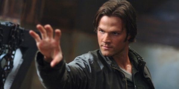 Jared Padalecki discute retorno como Sam Winchester em reboot de "Supernatural" com formato semelhante ao de "Gilmore Girls".